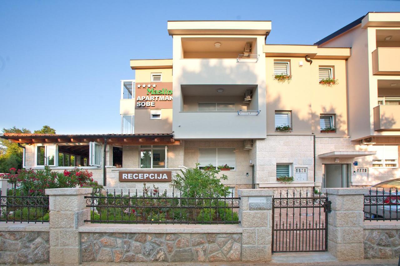 Maslina Ii Apartma Njivice