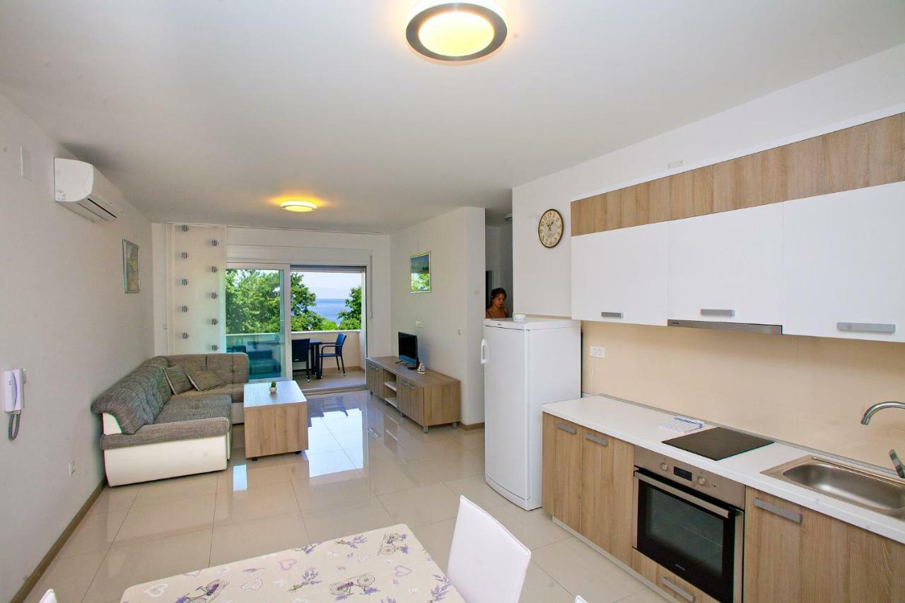 Maslina Ii Apartma Njivice